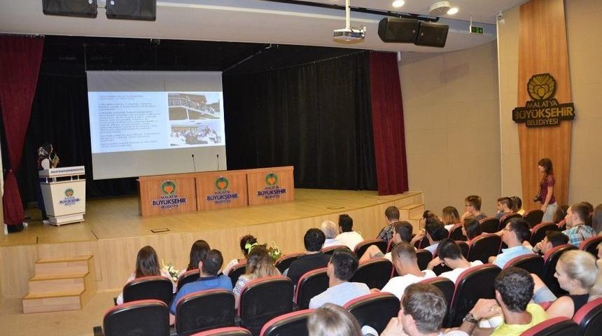 Avrupalı Gen&ccedil;ler B&uuml;y&uuml;kşehirin Konuğu Oldu