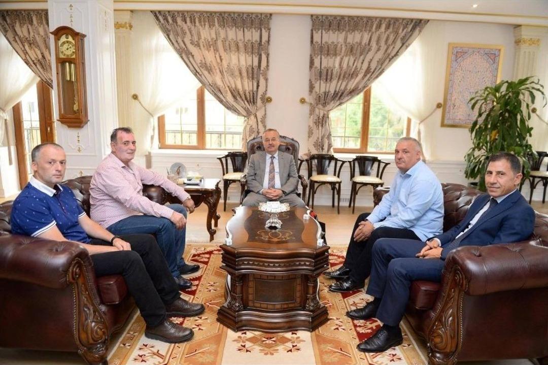 Kırkpınar Ağa Adayı S&ouml;z&uuml;n&uuml; Tuttu