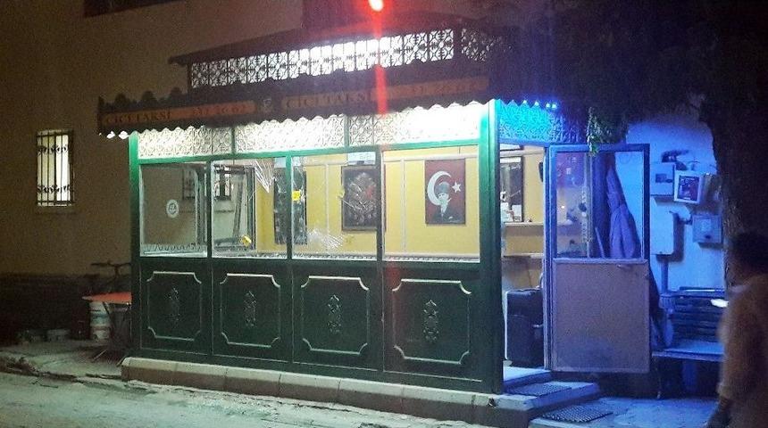 Taksi Durağına Silahlı Saldırı