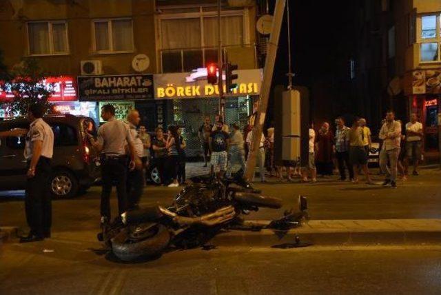 İzmir'de Motosiklet Kazası: 1 Ölü, 1 Yaralı