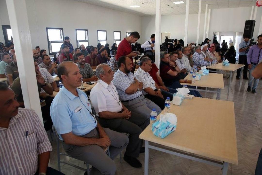 Suriye&rsquo;de Savaş Ortamında Başarılı Olan &Ouml;ğrenciler &Ouml;d&uuml;llendirildi