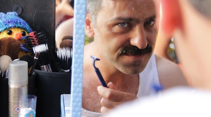 &lsquo;bor&ccedil;&rsquo; Filminin &Ccedil;ekimleri S&uuml;r&uuml;yor