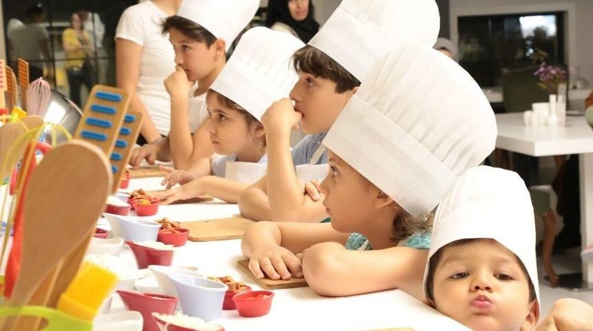 Narven Mutfağında Minik Şefler Yetişiyor