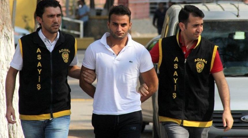 Emniyet Binasının 3. Katından Atladı, Nezarethane Demirini Esnetip Kaçtı