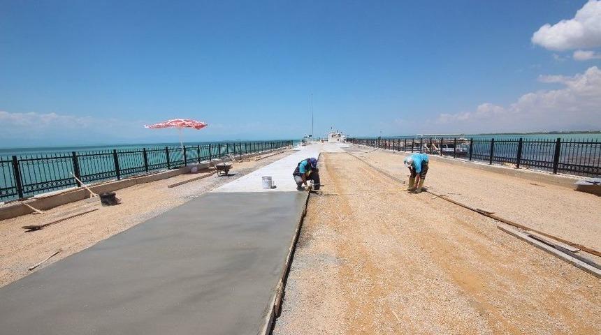 Beyşehir&rsquo;de Yollar Baskı Beton Konforuyla Tanışıyor