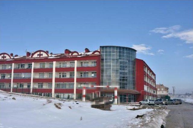 Emlakçılardan, Ev Kiralayan Teröristlere Karşı 'otel Kontrolü' Önerisi