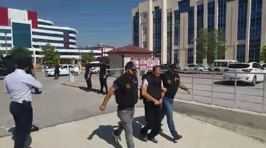 5 Deaş'lı Ter&ouml;ristin &Ouml;ld&uuml;r&uuml;ld&uuml;ğ&uuml; H&uuml;cre Evi Baskınında 9 Kişi Tutuklandı