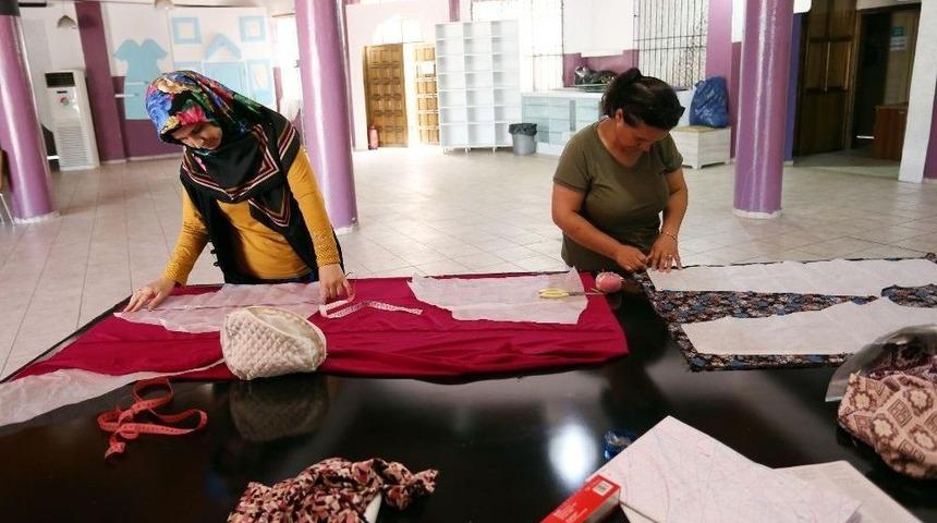 Kepez Akmek Kurslara Devam Ediyor