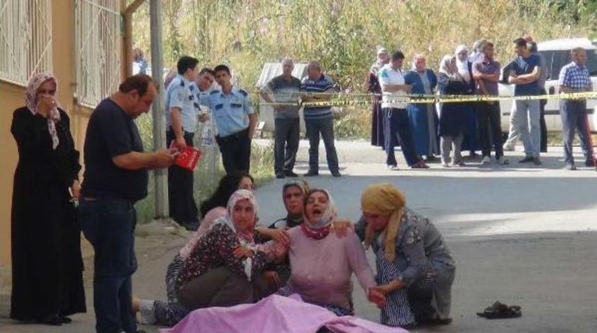 İnternetten Aldığı T&uuml;fekle &Ccedil;ocukluk Arkadaşını Sokak Ortasında &Ouml;ld&uuml;rd&uuml;