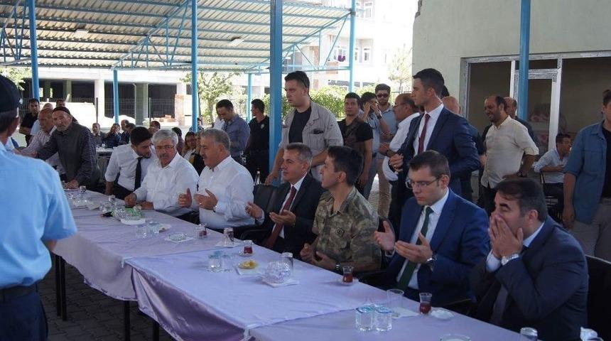 Vali Elban&rsquo;dan Bakan Arslan&rsquo;a Taziye