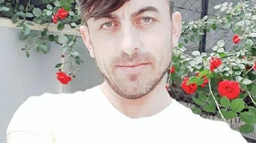 Silah Bayisi Işyerinde Tüfekle Öldü