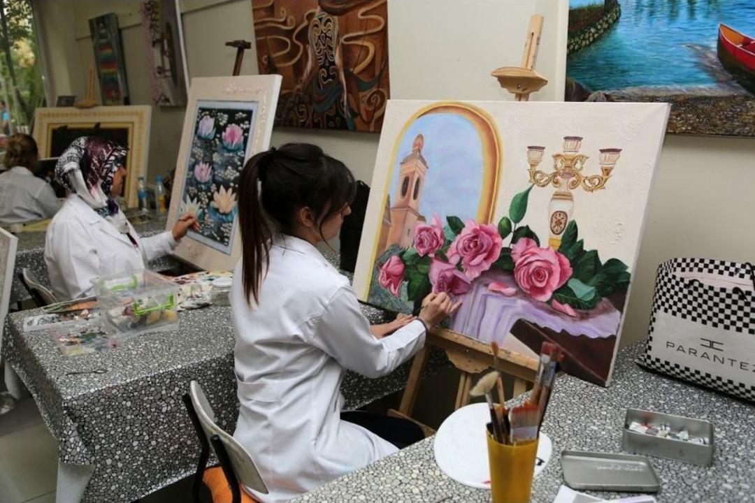 Şehitkamil&rsquo;in Olanakları Kadınları Mutlu Ediyor