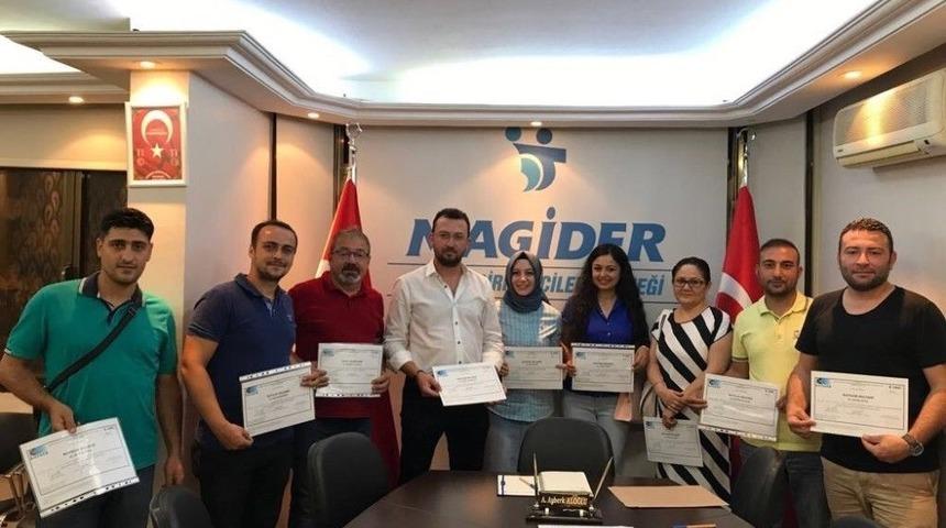 Magider &Ouml;nc&uuml;l&uuml;ğ&uuml;nde Girişimcilik Sertifikası Aldılar