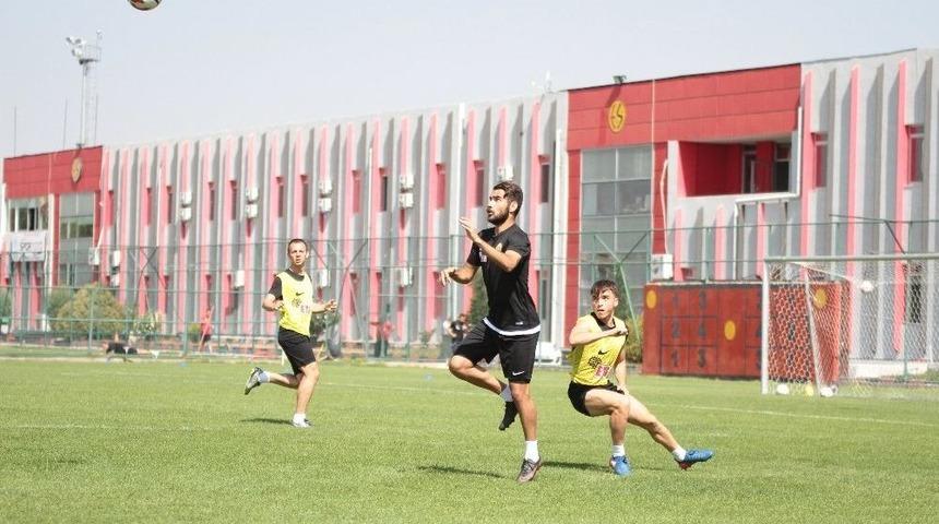 Eskişehirspor İle Galatasaray Hazırlık Ma&ccedil;ında Karşılaşacak