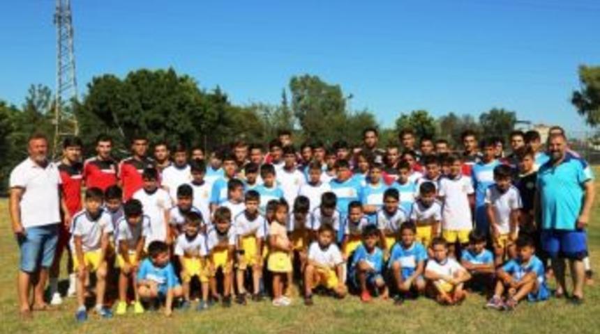 Y&uuml;reğir&rsquo;de Yaz Futbol Okulu