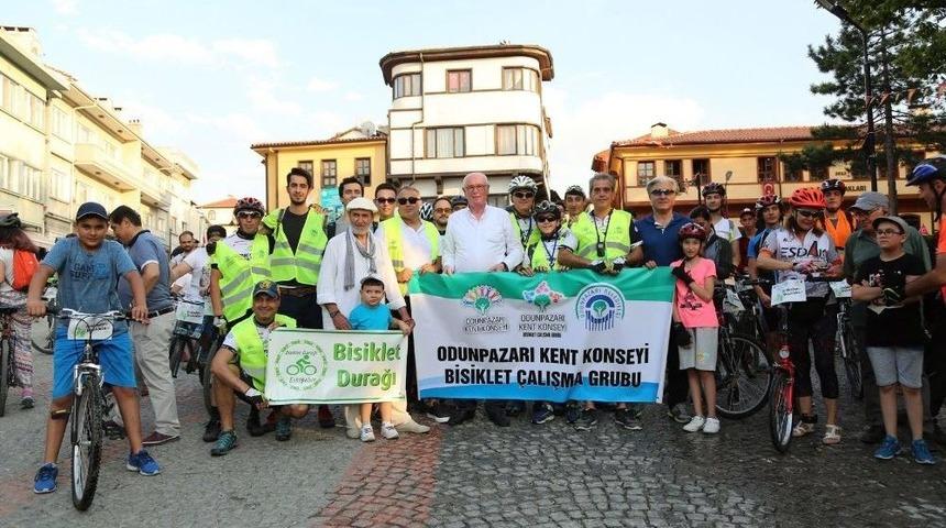 Odunpazarı&rsquo;nda &lsquo;arabadan İn Bisiklete Bin&rsquo; Etkinliği