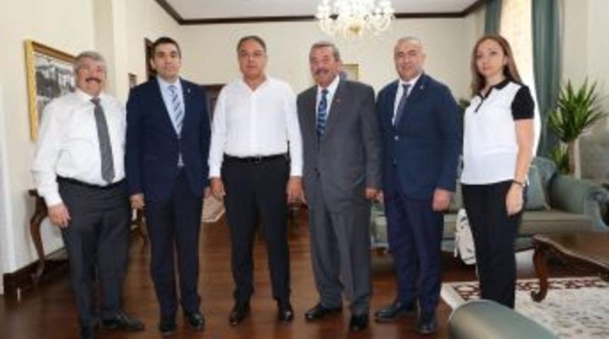 Gto’dan Komşu İlin Valisine Hayırlı Olsun Ziyareti