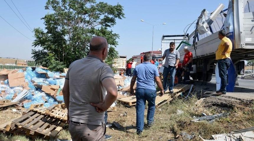 Kırıkkale&rsquo;de Trafik Kazası: 1 &Ouml;l&uuml;, 2 Yaralı