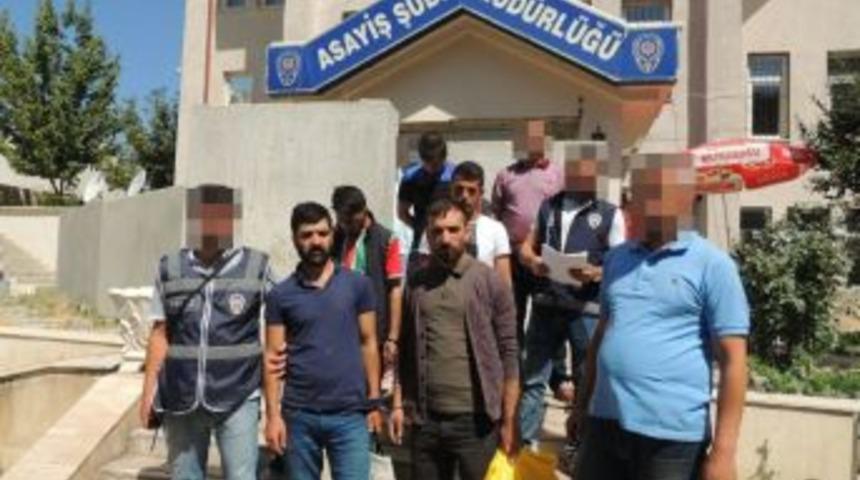Van’da Hapis Cezaları Bulunan 5 Kişi Yakalandı