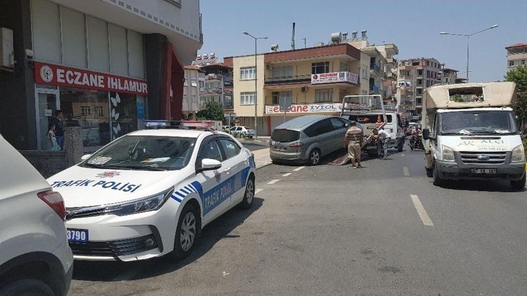 Ara&ccedil;larının &Ccedil;ekilmesini İstemeyen S&uuml;r&uuml;c&uuml;ler Zorluk &Ccedil;ıkarttı