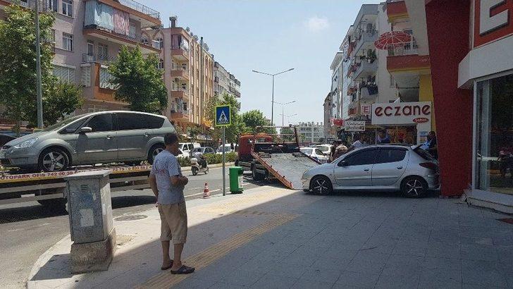Araçlarının Çekilmesini İstemeyen Sürücüler Zorluk Çıkarttı G3
