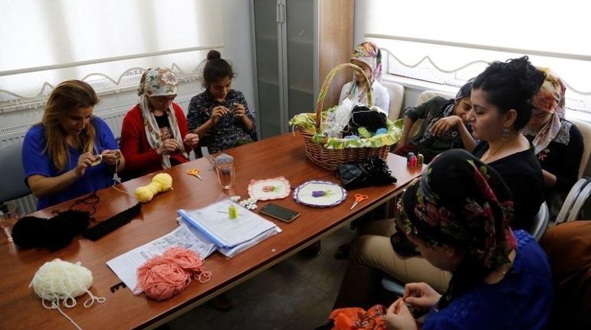 Cizre Belediyesi İkinci Kadın K&uuml;lt&uuml;r Merkezini Hizmete A&ccedil;tı