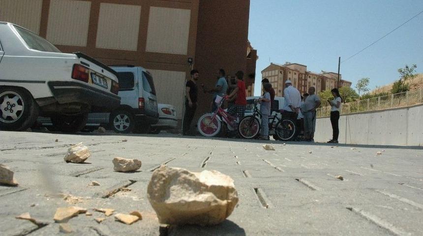 Kahramanmaraş&rsquo;ta Taş Yağdı