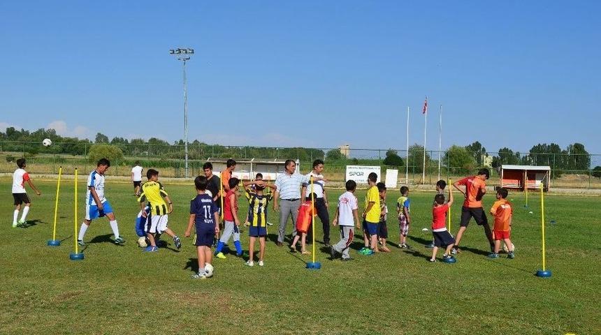 Adilcevaz&rsquo;da Yaz Kurslarına Yoğun İlgi
