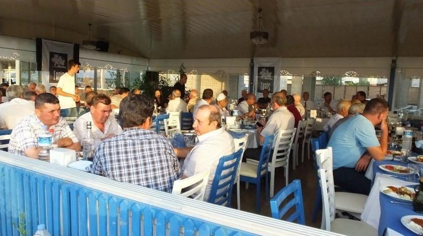 Tariş&rsquo; İn Efsane Başkanı &Ccedil;etin Burhaniyelilere Veda Etti