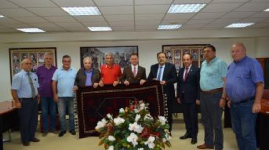 Arnavutluk B&uuml;y&uuml;kel&ccedil;isi&rsquo;nden Borsa Ziyareti