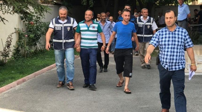 Konya&rsquo;da Aranan 107 Kişi Yakalandı