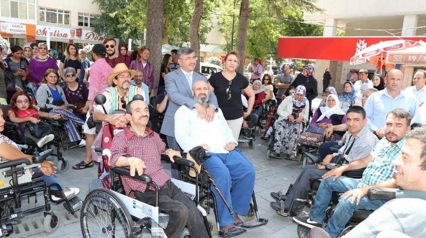 Niğde Belediyesi Ak&uuml;l&uuml; Ara&ccedil; Şarj İstasyon Sayısını 3&rsquo;e &Ccedil;ıkardı