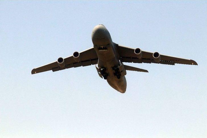 İncirlik Hava Üssü’nde Askeri Hava Hareketliliği G1