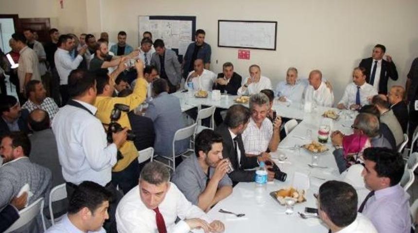 Bakanlar Fakıbaba Ve &Ouml;zl&uuml;, Esnaf Ziyaretinde (4)