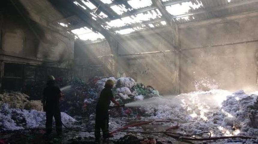 Tekstil Fabrikasında Korkutan Yangın