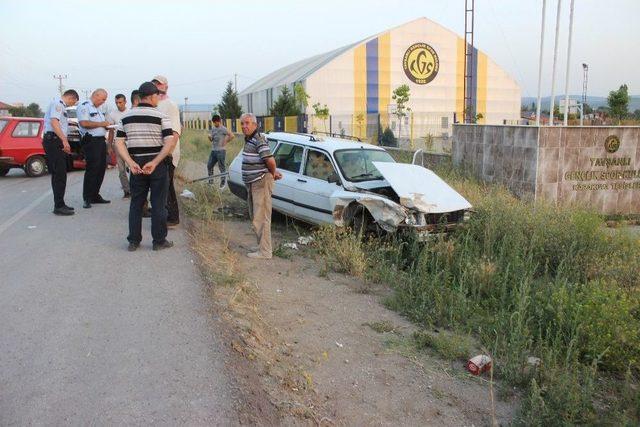 Tavşanlı’da Trafik Kazası: 2 Yaralı