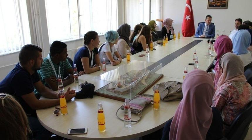 &Ouml;ğrencilerden &Uuml;rkmez&rsquo;e Ziyaret