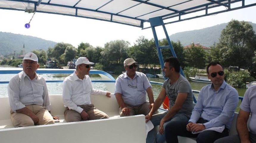 Bartın Valisi Dirim, Gazetecilerle Tekne Turunda Buluştu