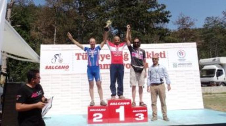 Bozdemir Yine Birinci