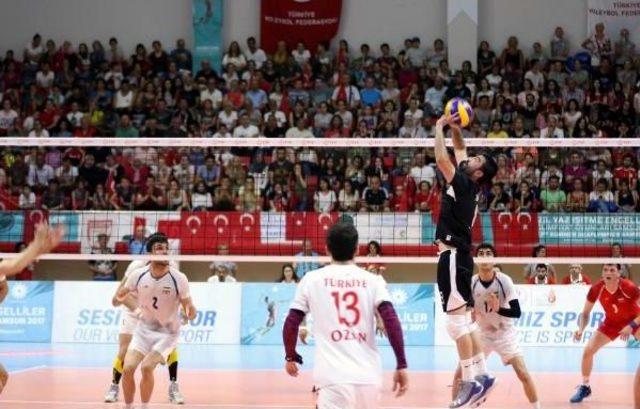 Voleybol Erkek Milli Takımı Finalde (İşitme Engelliler Olimpiyatı)