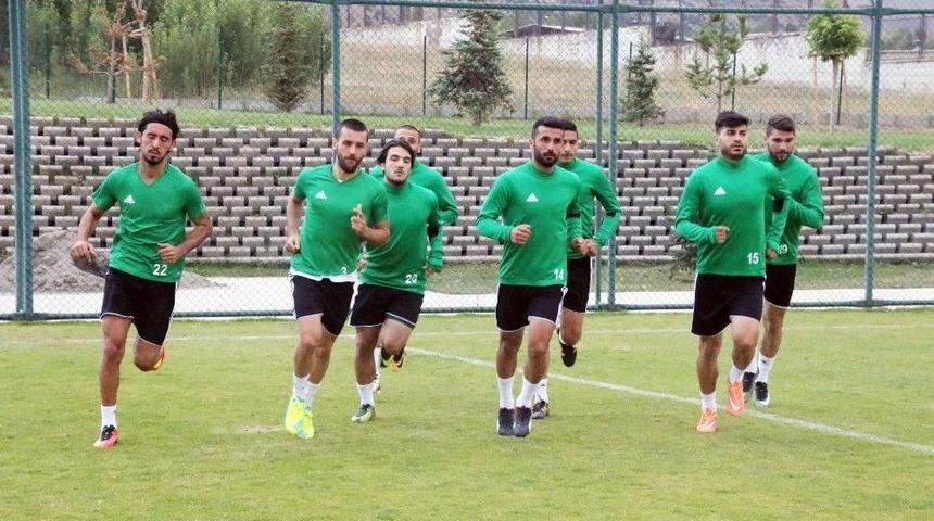 Ali Tandoğan, Şanlıurfaspor İle İlk Antrenmanına &Ccedil;ıktı