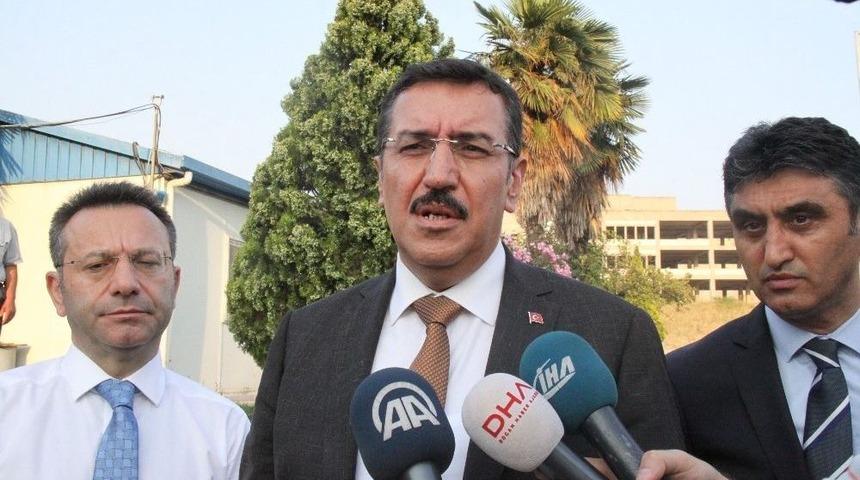G&uuml;mr&uuml;k Ve Ticaret Bakanı B&uuml;lent T&uuml;fenkci: