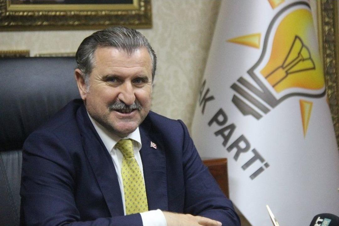 Bakan Bak: "ak Parti&rsquo;de Sen-ben Yok, Biz Varız"