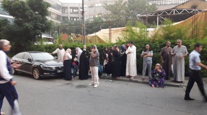 Bayrampaşa&rsquo;da L&uuml;ks Otelde Yangın Paniği