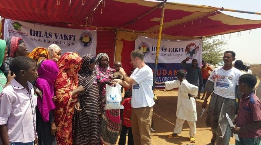 İhlas Vakfı 2017 Kurban Vek&acirc;let Bedellerini A&ccedil;ıkladı