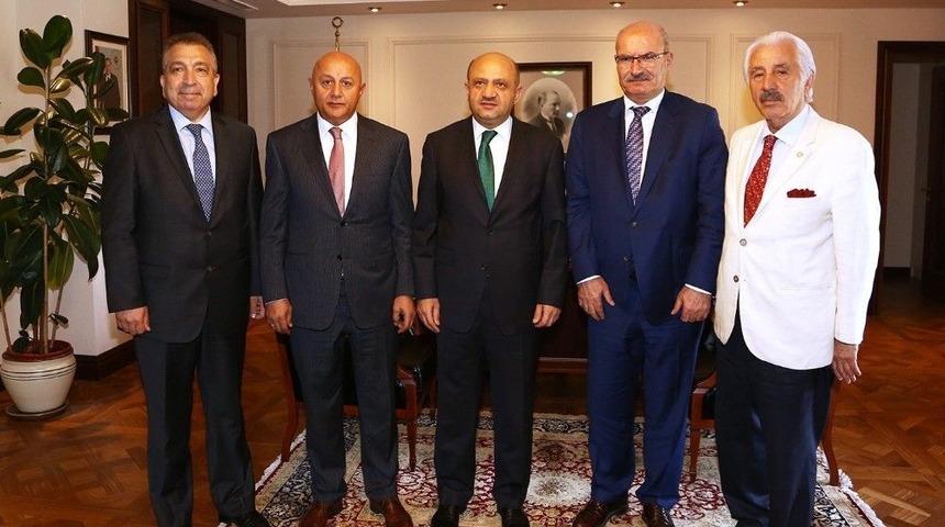 Ato Y&ouml;netiminden Başbakan Yardımcısı Işık&rsquo;a "hayırlı Olsun" Ziyareti