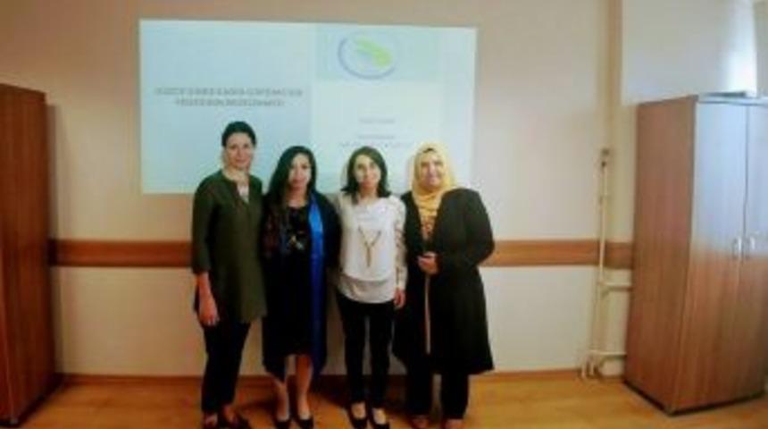 Girişimcilik Anabilim Dalı İlk Y&uuml;ksek Lisans Mezununu Verdi