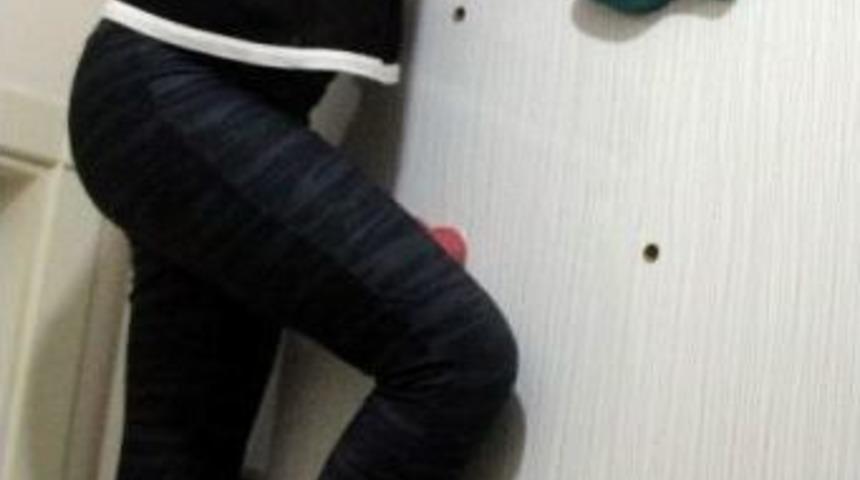 (&ouml;zel Haber) Kızını Dağcılık Sporuna Alıştırmak İ&ccedil;in Evine Tırmanma Duvarı Yaptı