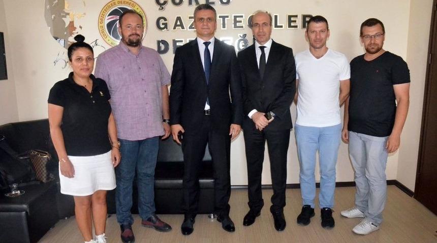 Cumhuriyet Başsvcısı Sek&uuml;c&uuml;: "g&uuml;zel Dostluklarla Ayrılıyorum"