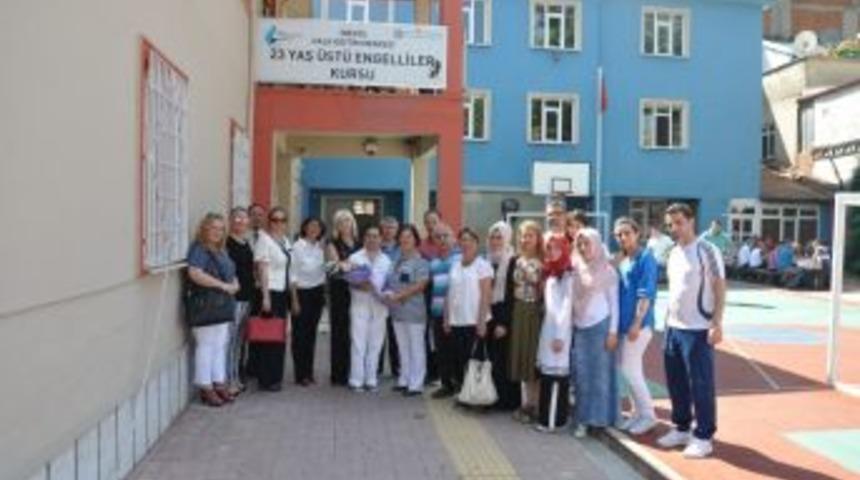 Kadın Girişimcilerden Engelliler Okulu&rsquo;na Bağış